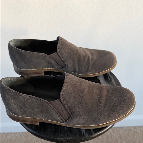 Franco Sarto Women’s Gray Suede Loafers - Picture 4 of 9